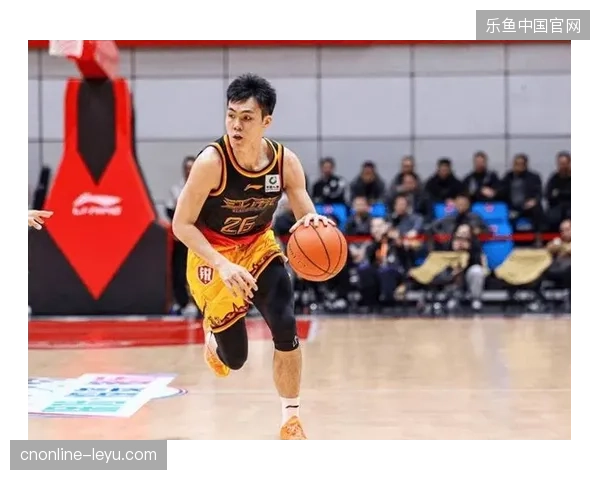 江苏肯帝亚新秀庞峥麟首个赛季便打出核心后卫数据，成为本赛季最大惊喜